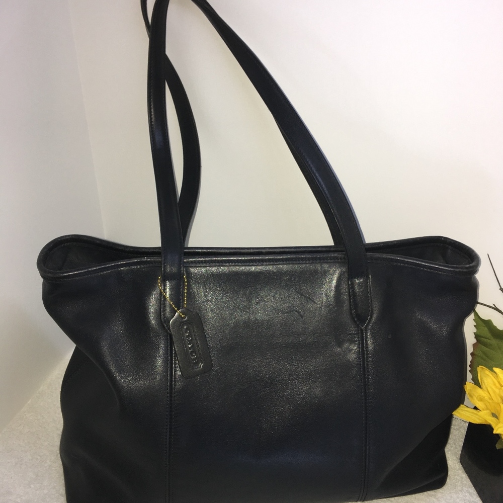 Coach Vintage Leather Tote/Travel Bag